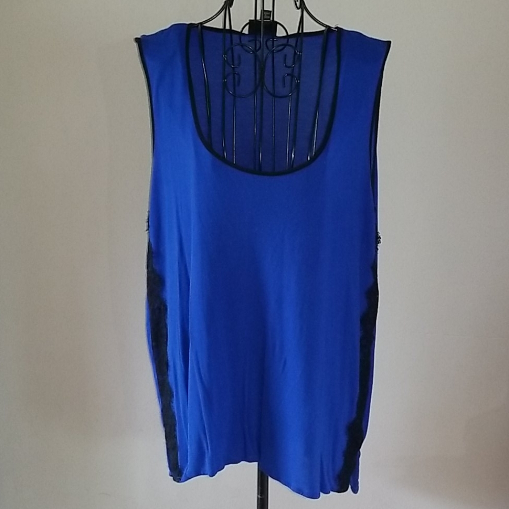 Mossimo Tank Top XL